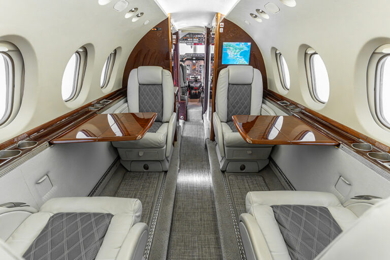 Hawker 750 - N752NS-39